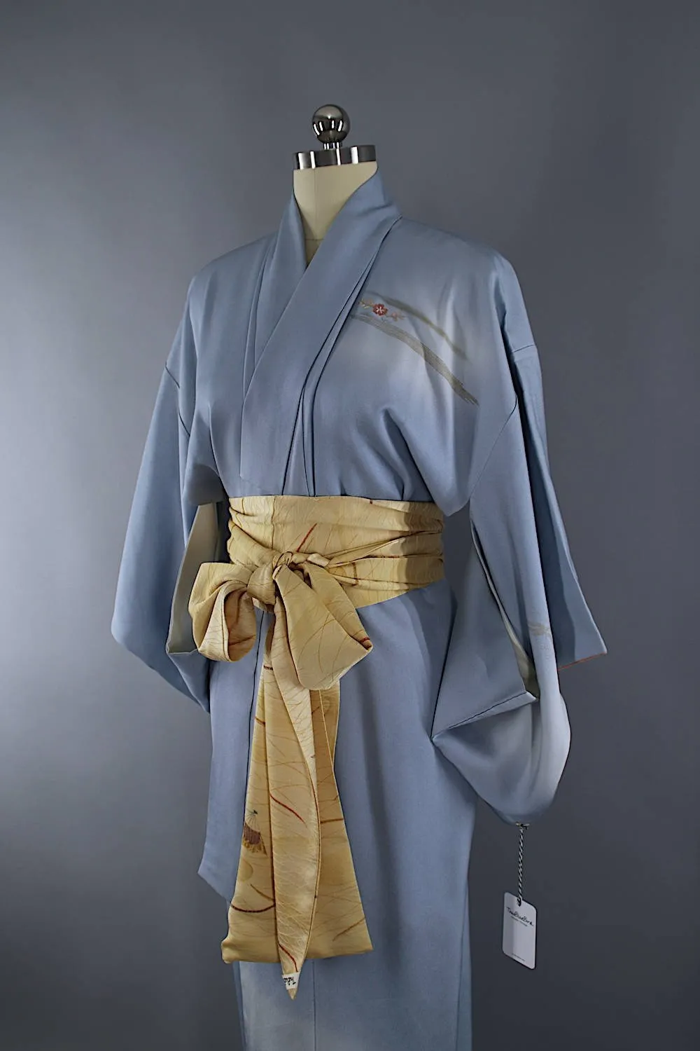 1960s Vintage Silk Kimono Robe / Dusty Sky Blue Embroidered Floral