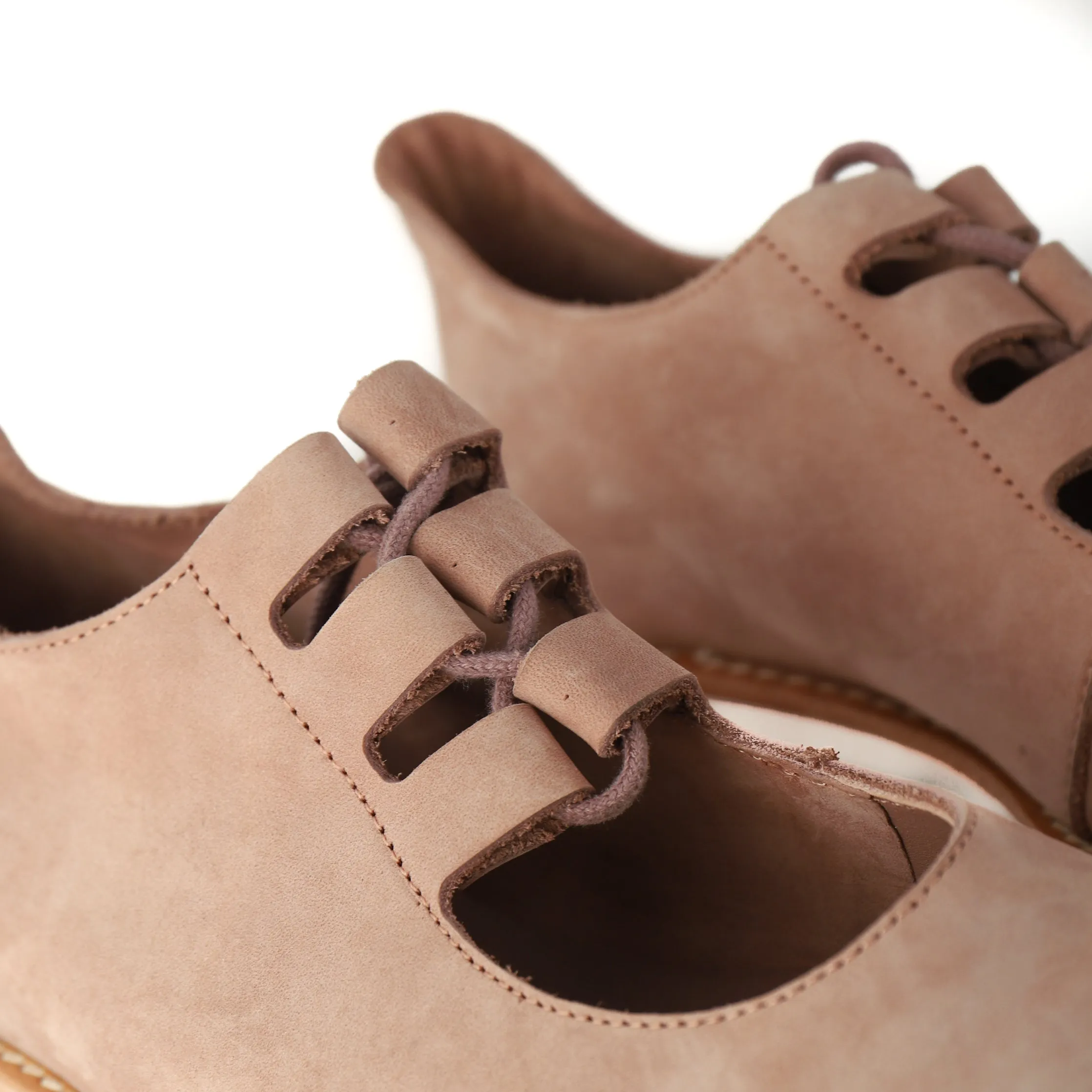 DANAKO Blush Nubuck