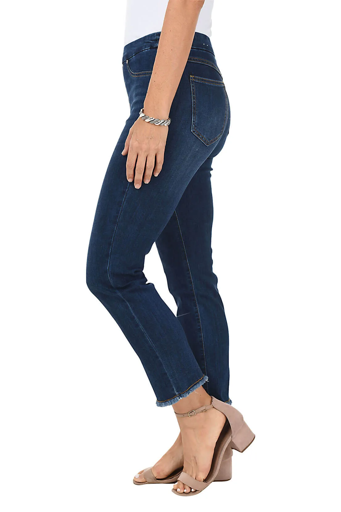 Frayed Pull-On Denim Crop Pant