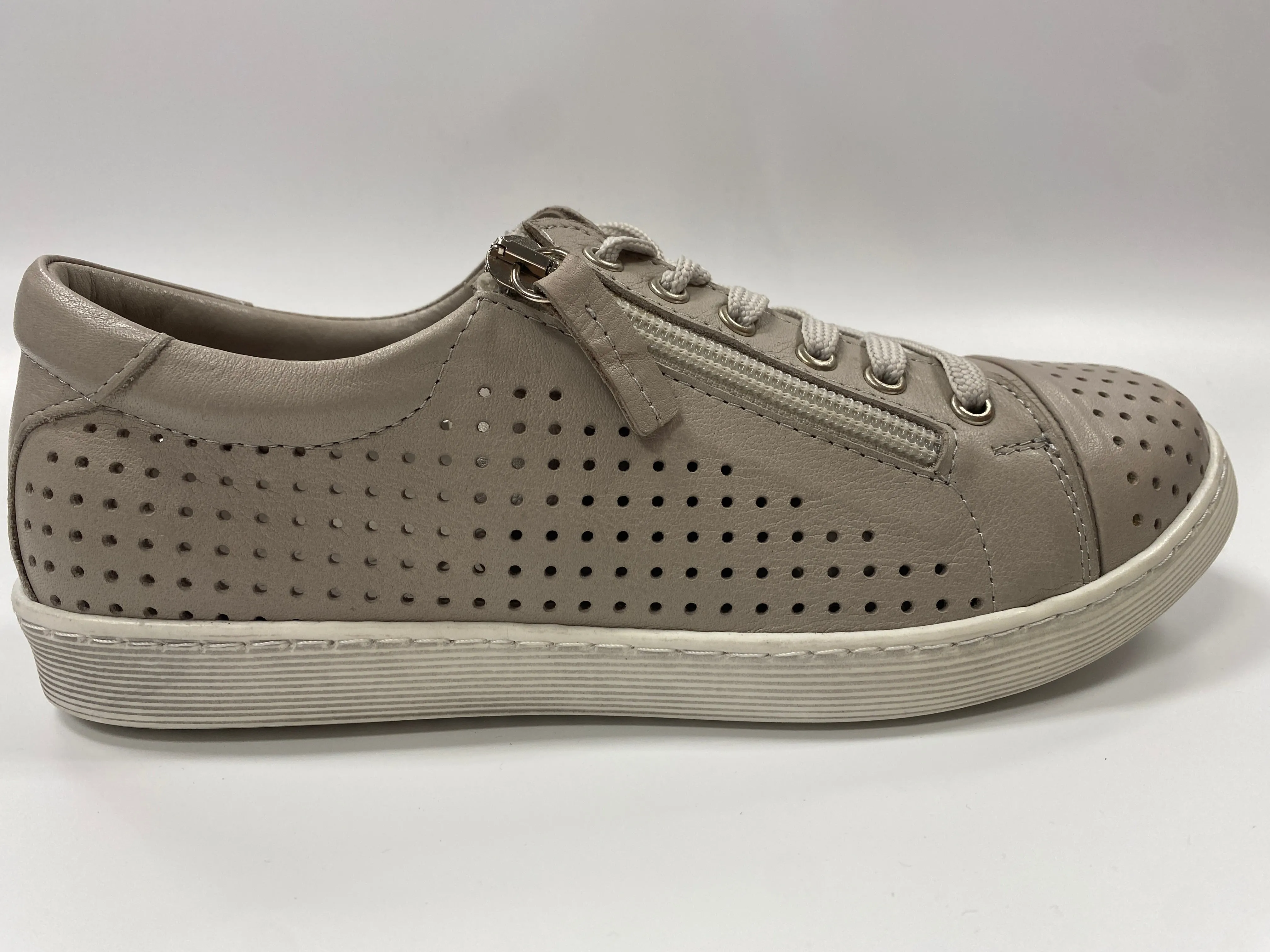 GELATO TARDECK LEATHER SNEAKER TAUPE (CLEARANCE FINAL SALE)