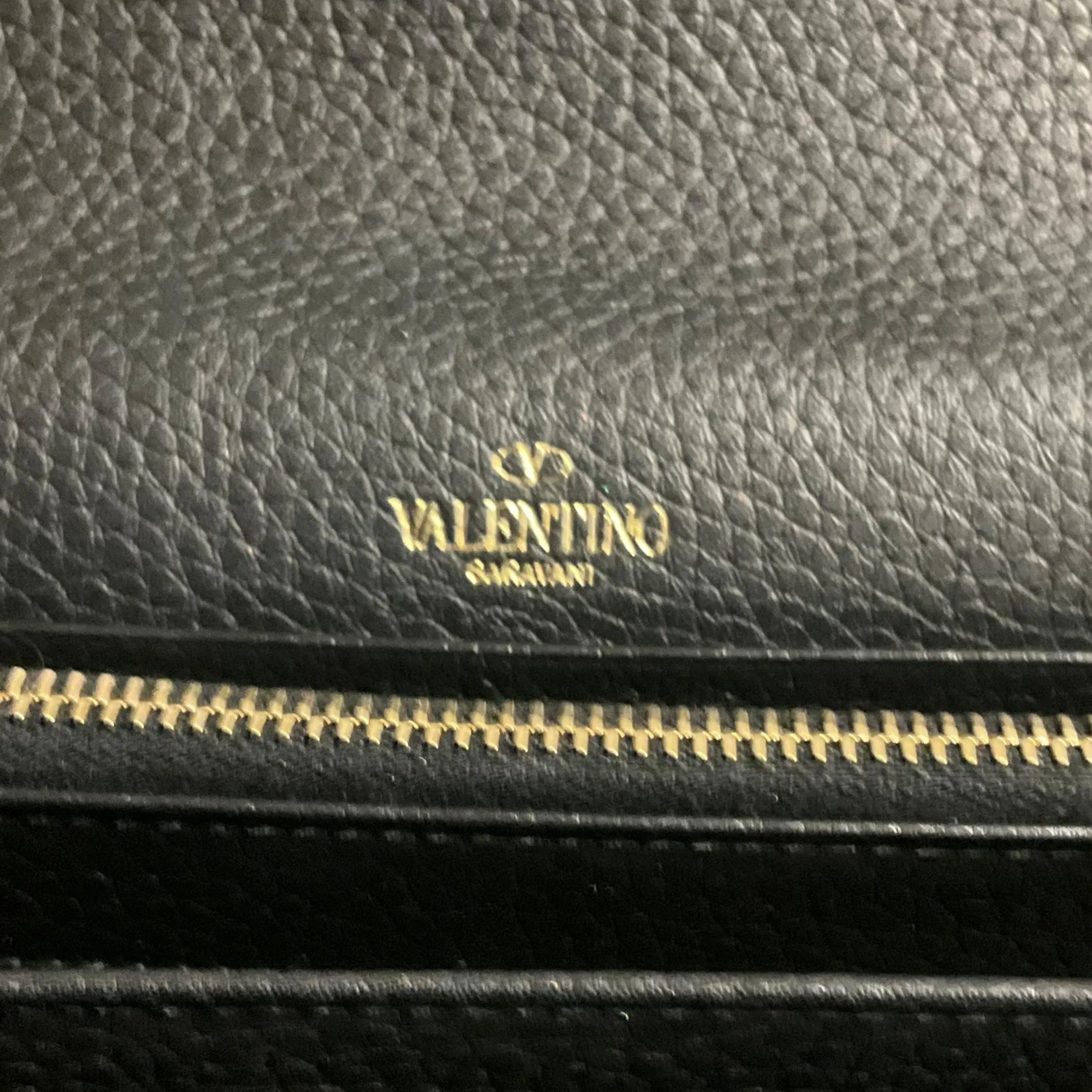 Handbag Luxury Designer By Valentino-garavani, Size: Small