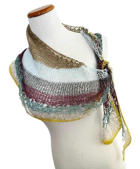 Hourglass shawlette