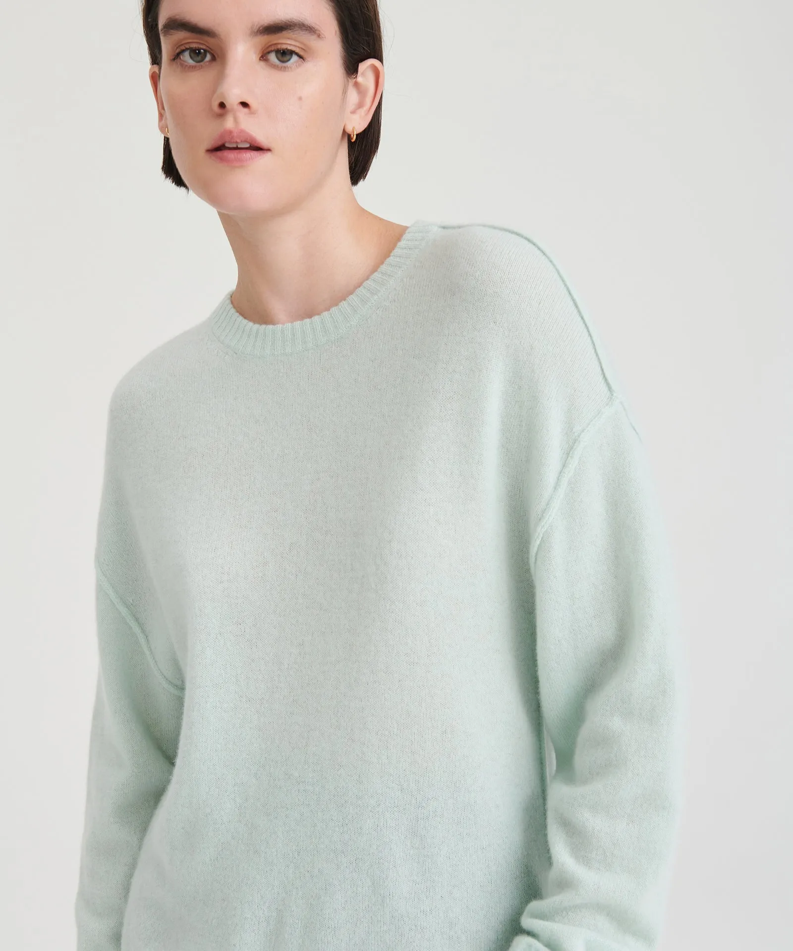 Lightweight Reversible Cashmere Crewneck Sweater