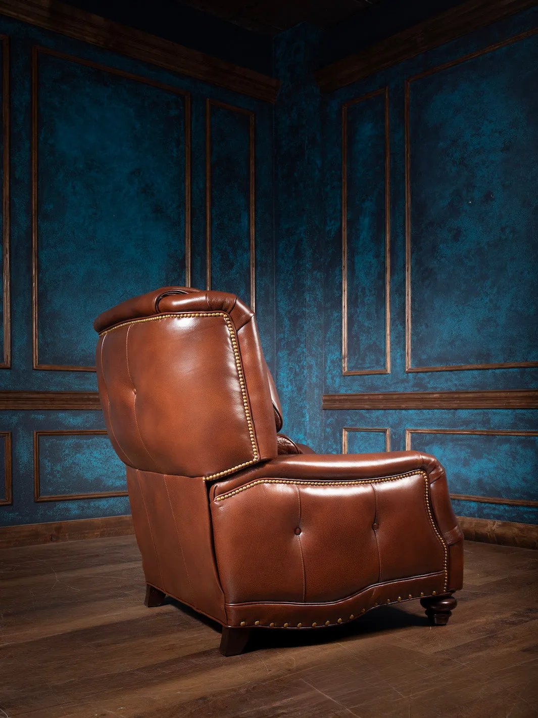 Luxury Sundance Portfolio Leather Recliner