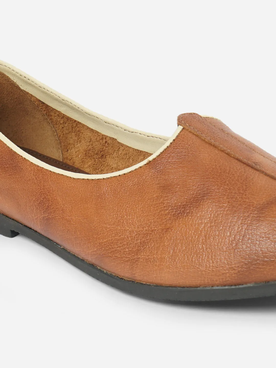 Men's Tan Ethnic Jalsa Juti and Mojaris (ID1067)