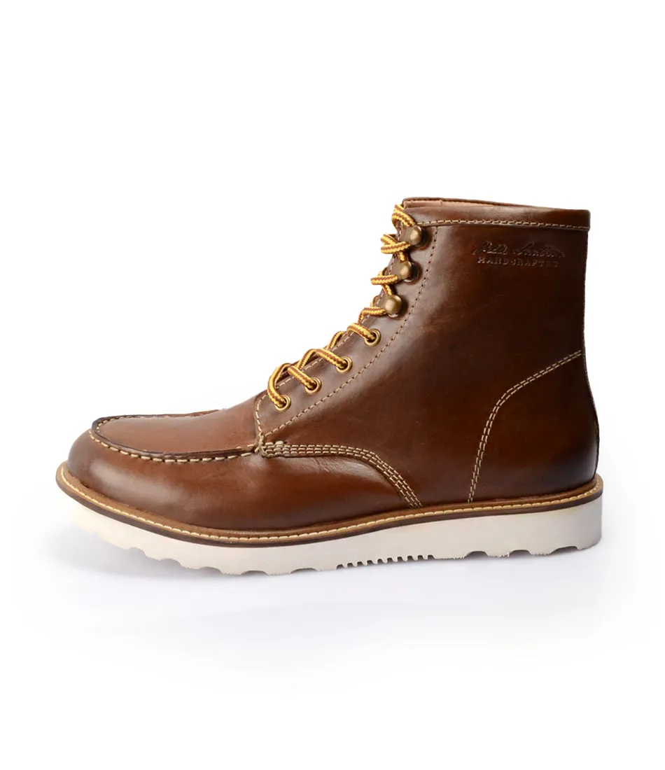 Moc Toe Boots - Brown