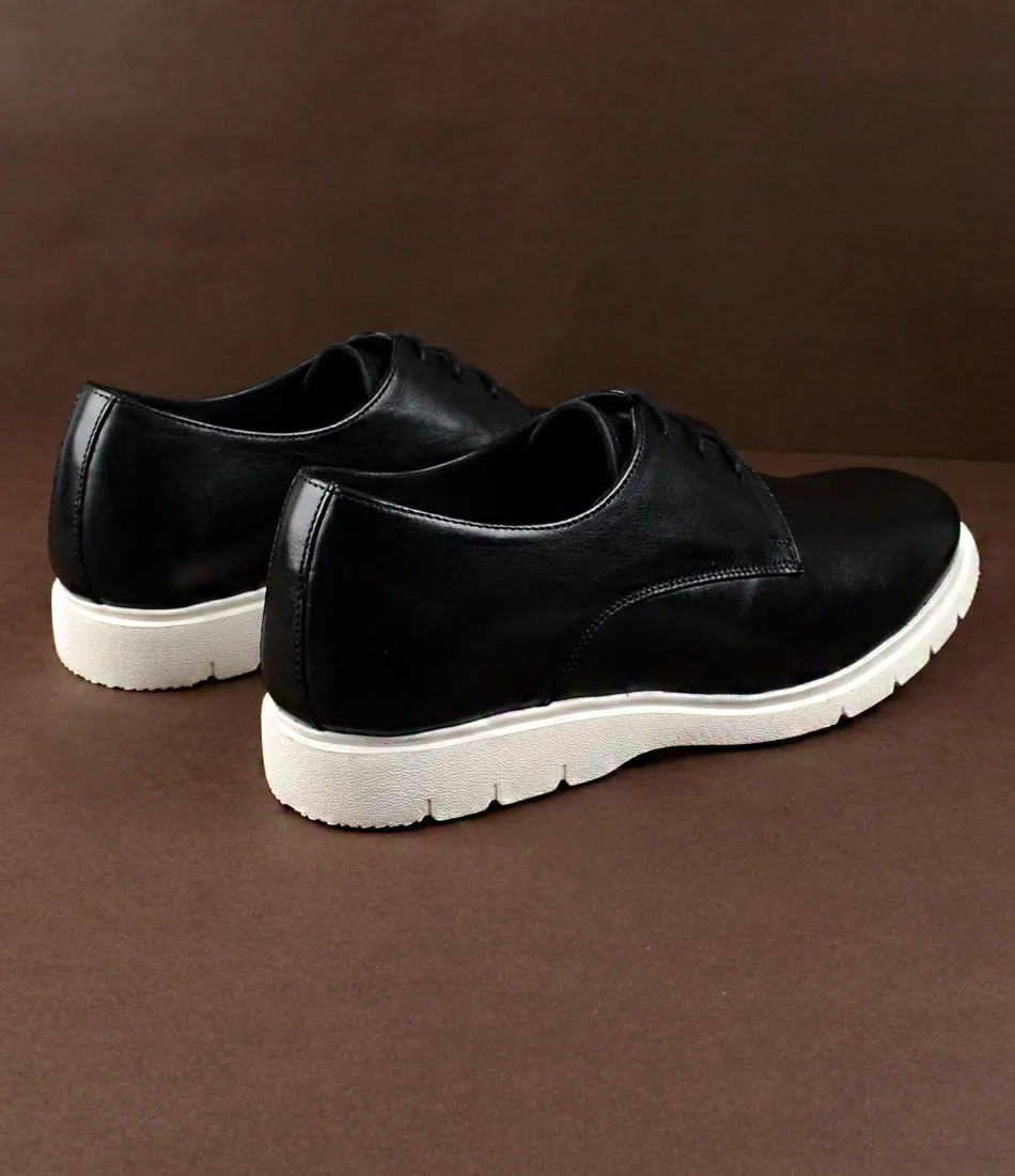 Ultra Light - Black Leather Sneakers